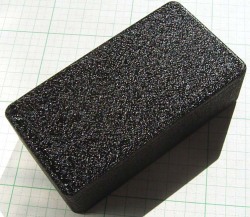 【アルミニウムダイキャスト】NB(No BRAND)：エフェクターサイズ(ブラックレザートーン塗装:チジミ)