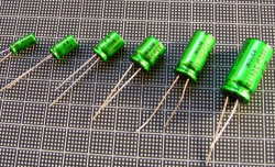 【電解コンデンサ】ニチコン　ES(無極性)シリーズ　22μ（50V）