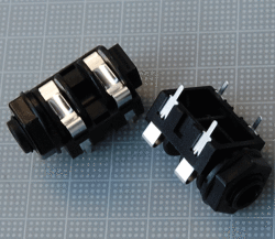 【ジャック】NＥUTRIK（ノイトリック）：NMJ4HFD2　MONO(スイッチ付)　PCB端子