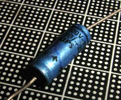 【電解】PHILIPS （フィリップス）021シリーズ　15μ/100V