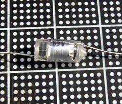 【スチロールコンデンサ】特注　：　100ｐF/63V　5％
