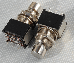 【フットスイッチ】N.B/9PIN　FOOT　SWITCH（3PDT):SMALL