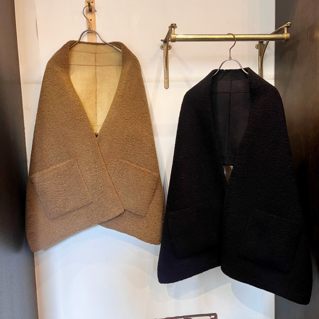 【Liyoca】きれいめボアポケットデザインケープ風ビッグストール