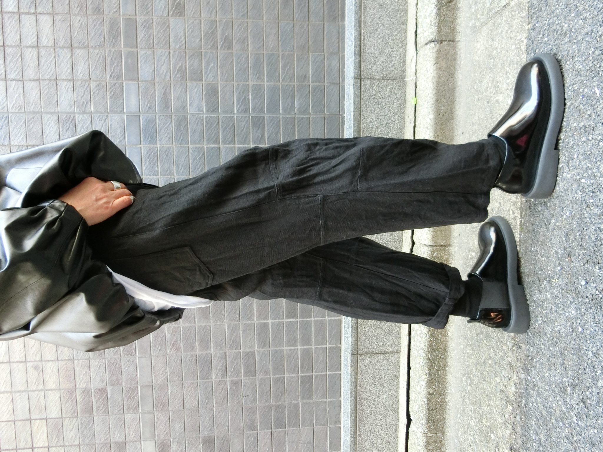 FORME D'XPRESSION：バギー5ポケットパンツ