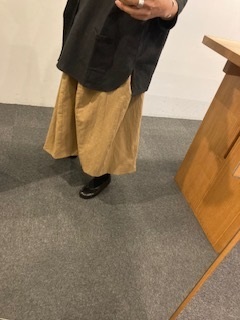 vekt：ダブルスカート