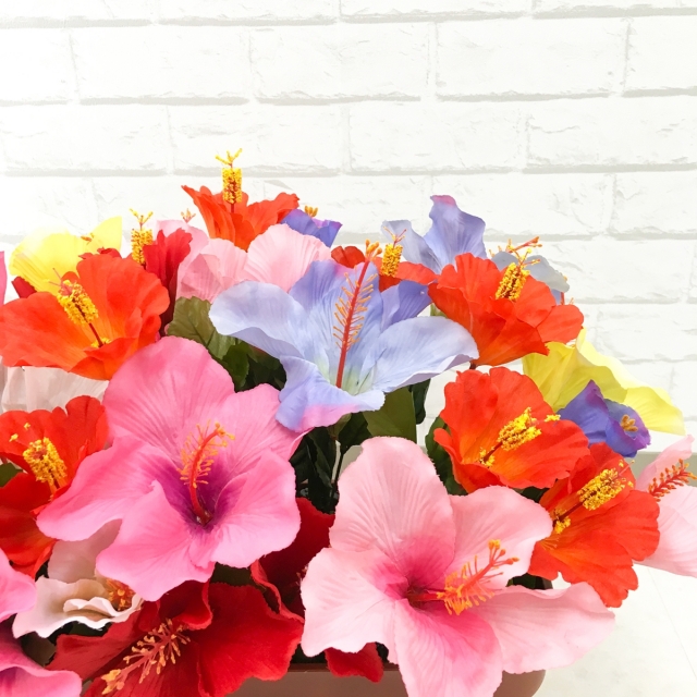 Pf1 造花プランター ハイビスカス フラワープランター 造花 フラワーアレンジメント アートフラワー フェイクグリーン インテリア 店内装飾 おしゃれ 店舗装飾 ディスプレイ パチンコ店 カフェ 工事現場 住宅展示場 モデルハウス ショールーム