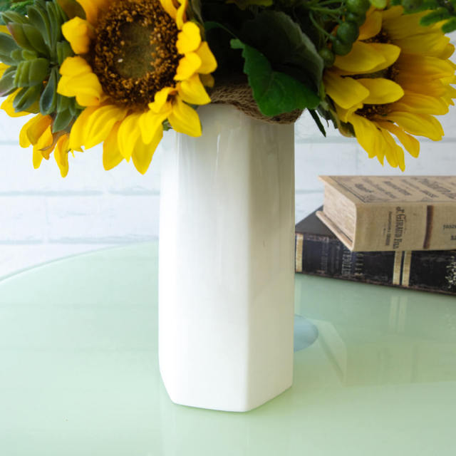 オリジナル一品物アレンジ鉢 aman_vintage←過去の投稿 * グラフィティ鉢 * しのぎとグラフィティー