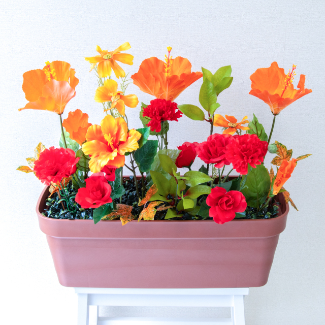 造花プランター フラワープランター フラワーアレンジメント フェイクグリーン 店舗装飾 ディスプレイ パチンコ店 工事現場 住宅展示場 モデルハウス ショールーム 夏装飾 オレンジ/PF819-LB 造花プランター(ハイビ・コスモス):Aプ