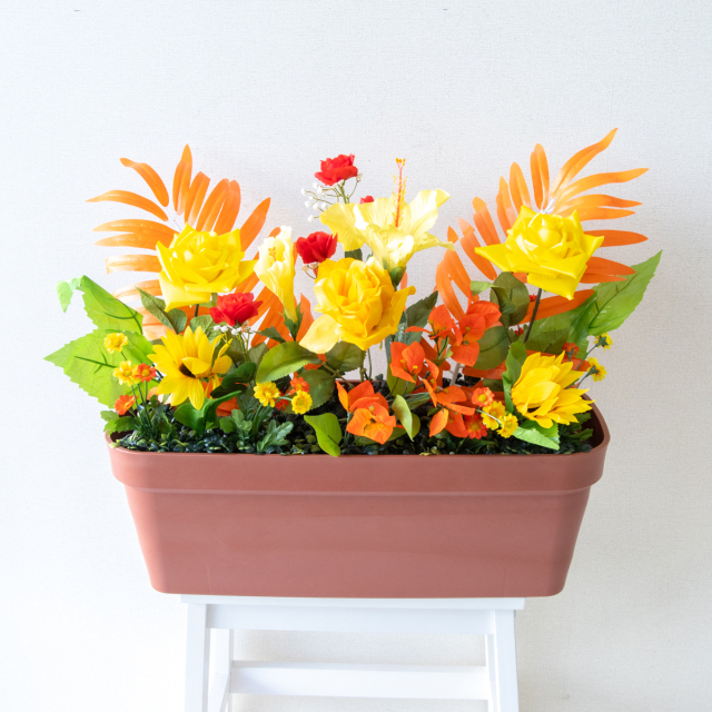造花プランター フラワープランター フラワーアレンジメント フェイクグリーン 店舗装飾 ディスプレイ パチンコ店 工事現場 住宅展示場 モデルハウス ショールーム 夏装飾 オレンジ/PF843-LB 造花プランター(ハイビスカス・バラ)