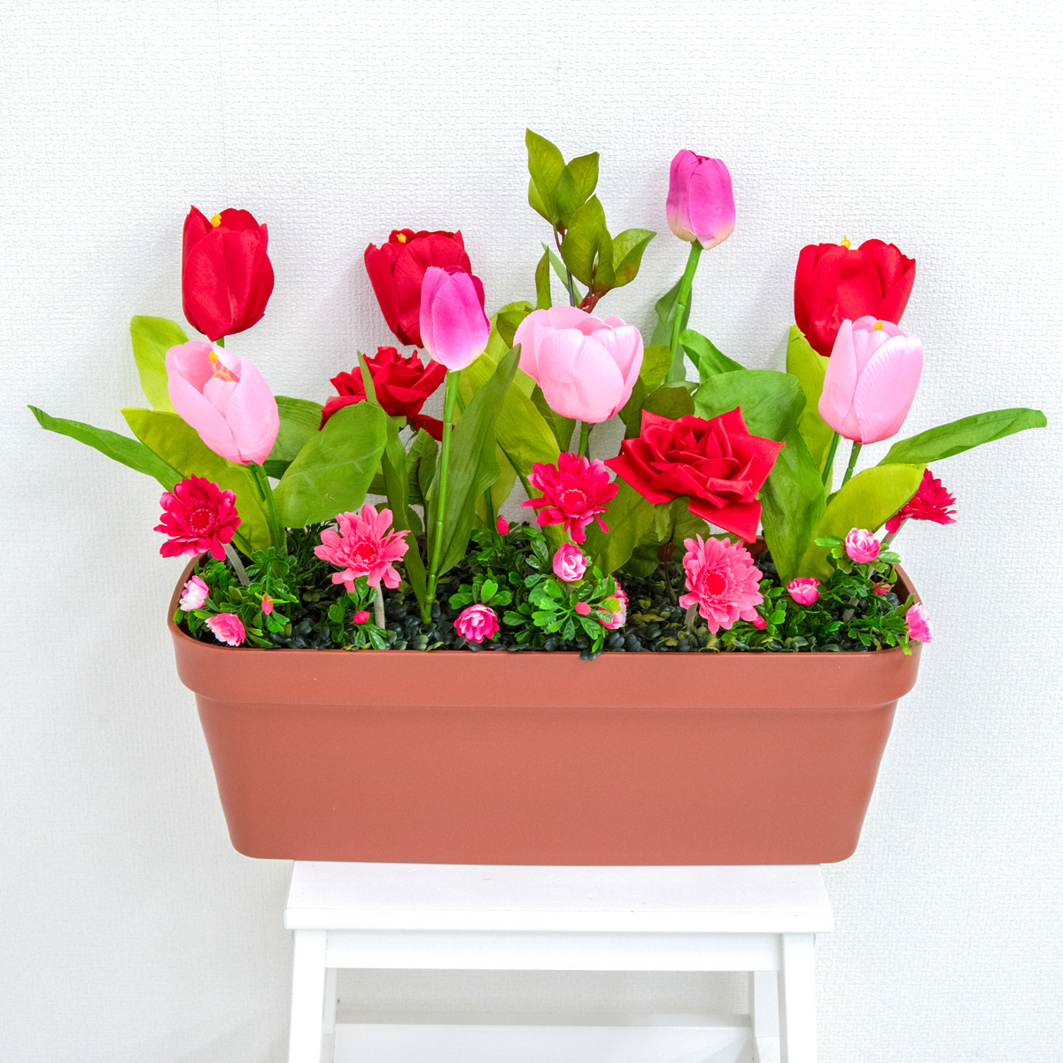 造花プランター フラワープランター フラワーアレンジメント フェイクグリーン 店舗装飾 ディスプレイ パチンコ店 工事現場 住宅展示場 モデルハウス ショールーム 春装飾 ピンク/PF754-LB 造花プランター(チューリップ・ガーベラ)