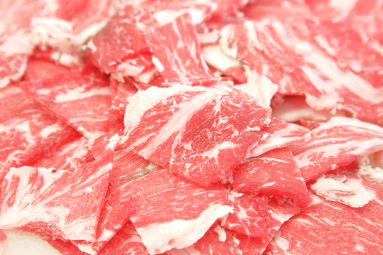 北海道産牛切り落とし1kg