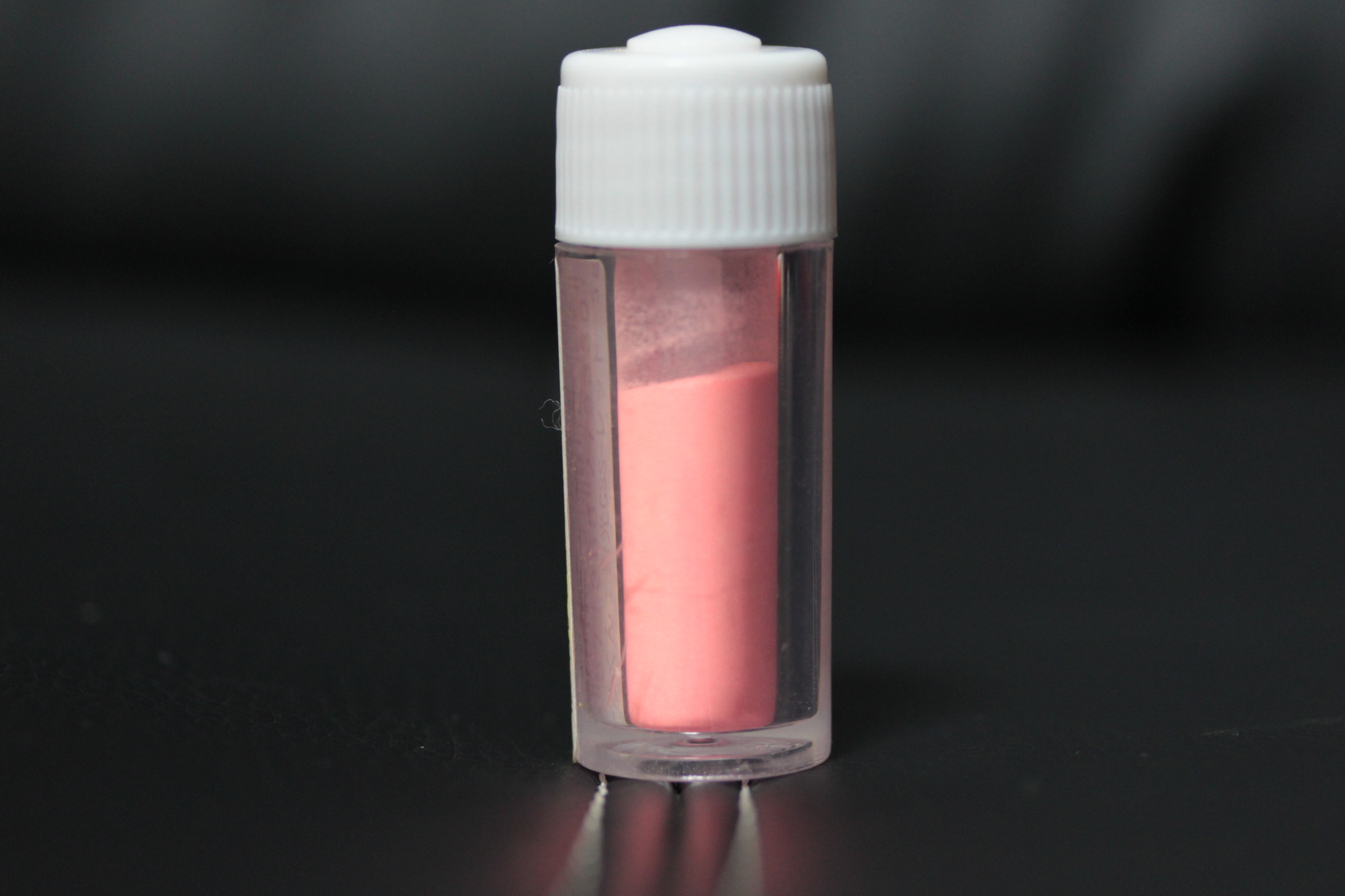 一液くん：畜光顔料：レッド