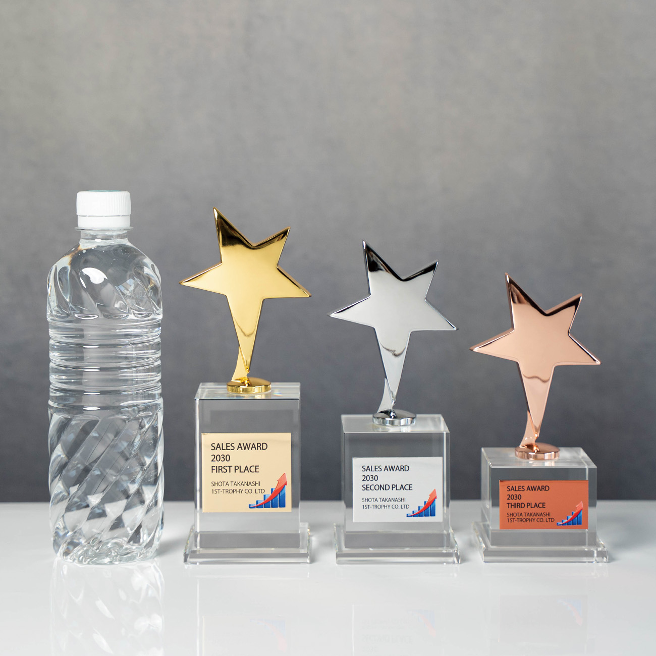 クリスタルトロフィー《XC-PO-0194_Aサイズ》(高さ：20.0cm 幅：7.0cm