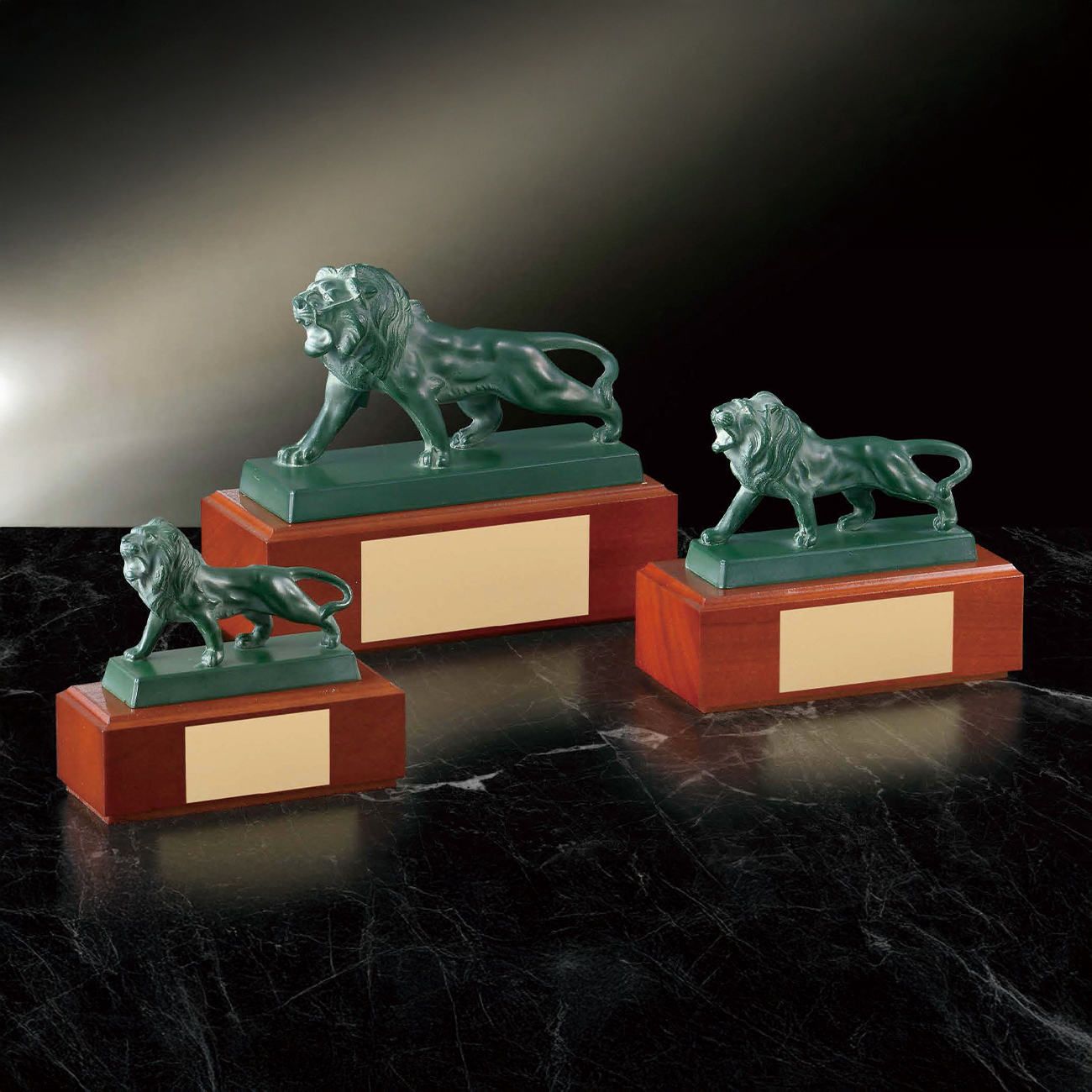 ブロンズトロフィー ライオン BT-3122 Aサイズ