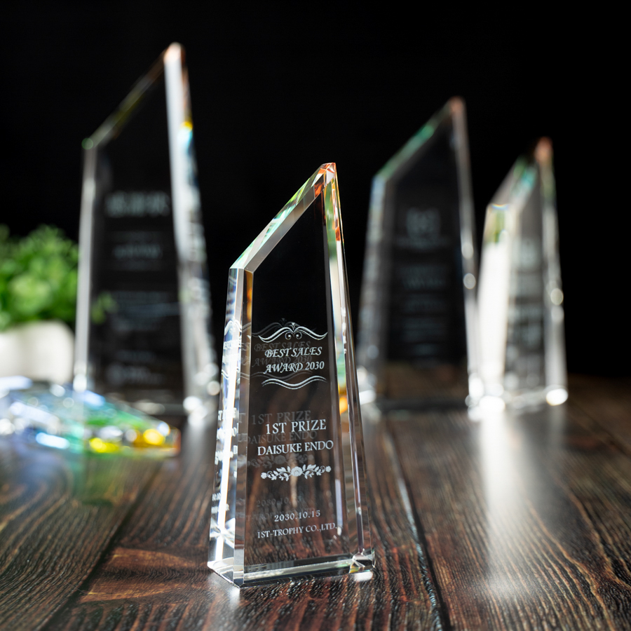 クリスタルトロフィー レインボー加工《XC-R-0108_Dサイズ》(高さ