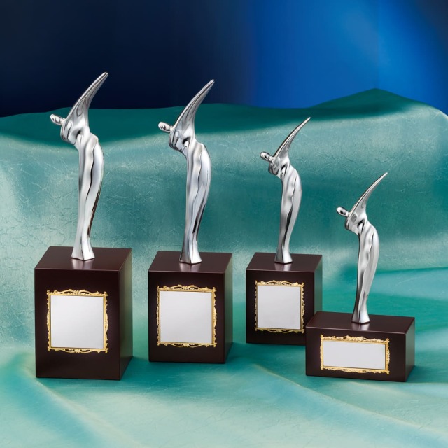 アートトロフィー ゴルフ B-4205 Cサイズ