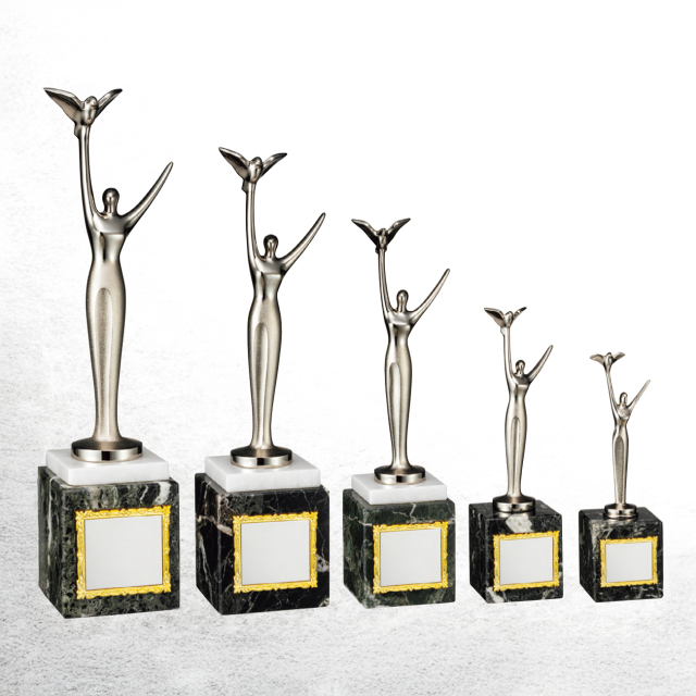 フィギュア トロフィ MUSCLE STARS PIECE なかやまきんに君〜りそうの姿トロフィー