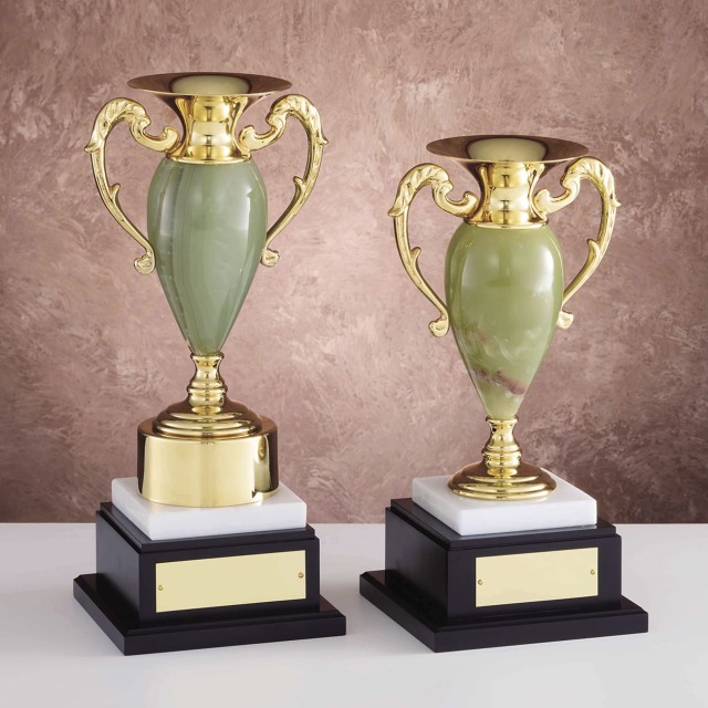 優勝カップ　オニックス製【Y-NX-4723_Bサイズ】高さ：29.5cm　幅：10.2cm《営業日13時までのご注文で翌営業日出荷》　[MGH 42]〈E〉