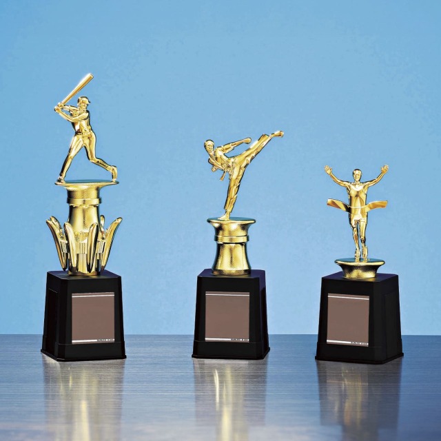 アートトロフィー 人型 金属製 BR-4667 Cサイズ