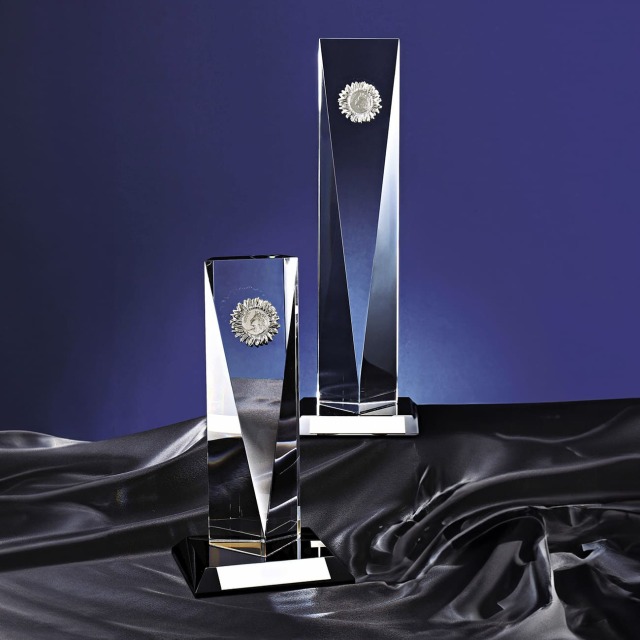 クリスタルトロフィー《XC-PO-0146-Baseball》(高さ：24.0cm 幅：9.0cm