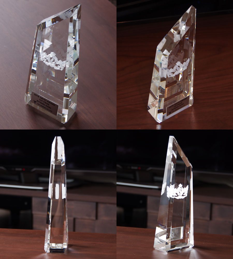 クリスタルトロフィー