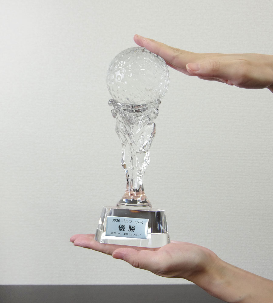 クリスタルトロフィー