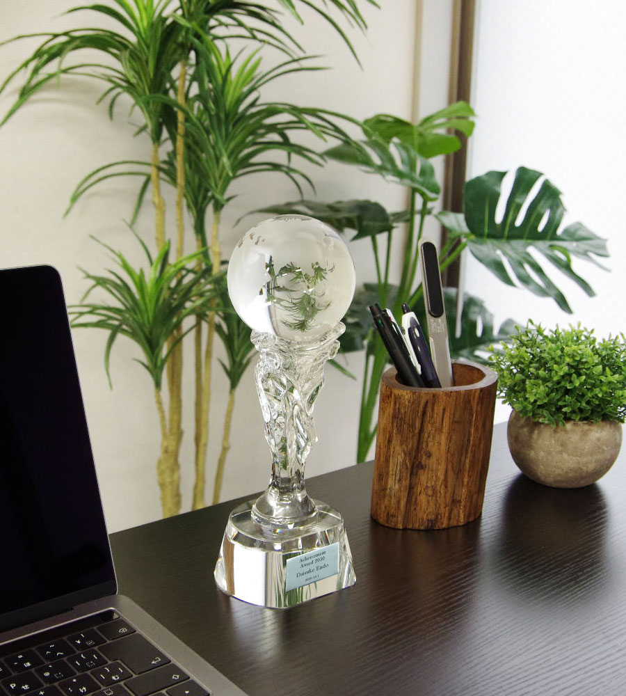 クリスタルトロフィー