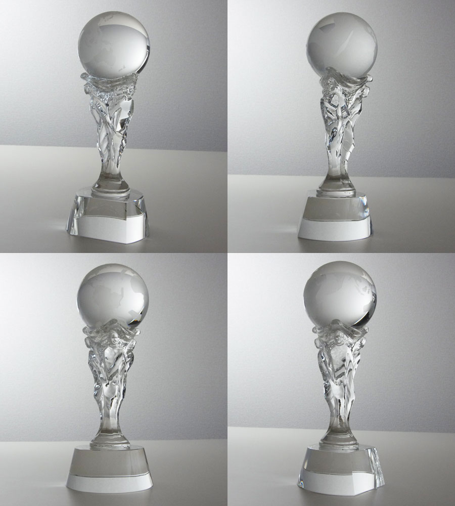 クリスタルトロフィー《XC-PO-0146-Globe》(高さ：24.0cm 幅