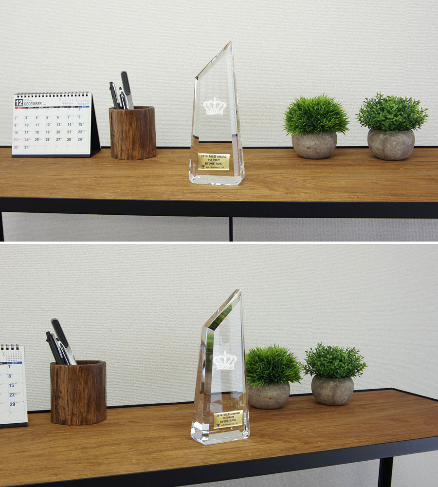 クリスタルトロフィー