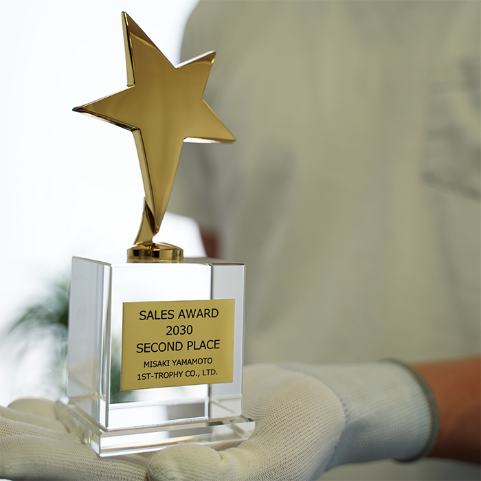 クリスタルトロフィー