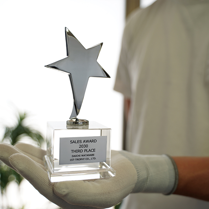 クリスタルトロフィー