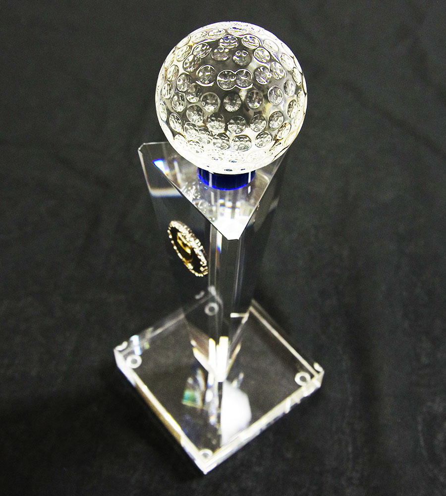 クリスタルトロフィー