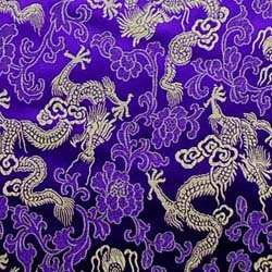 よさこいなど衣装などに最適な　チャイナドレス生地・チャイナ生地　竜と牡丹 紫地に金
