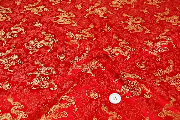 よさこいなど衣装などに最適な　チャイナドレス生地・チャイナ生地　竜と牡丹 赤地に金