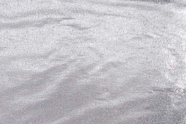 よさこいや衣装やディスプレイに最適な　ラメ　シャンブレー　シルバーホワイト（シルバー糸&times;白糸）