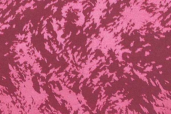 イベントや衣装に最適な光沢感のある素材　ポリエステルジャガード　炎の柄　臙脂 