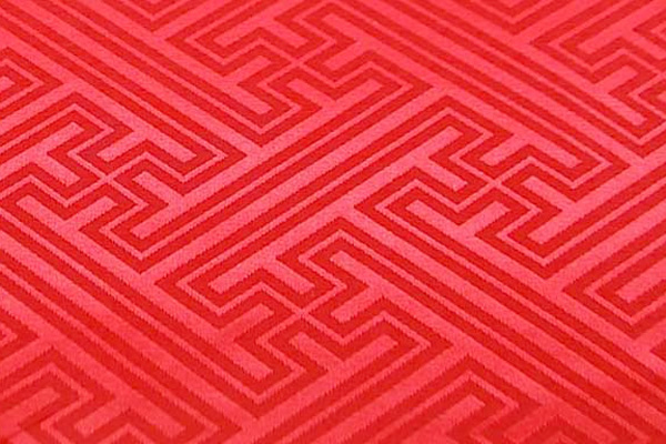 イベントや衣装に最適な光沢感のある素材　ポリエステルジャガード　紗綾形　赤 