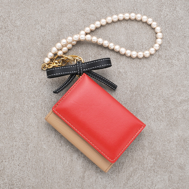 リボンチャーム ステッチ入り 日本製 - 財布の通販luxe（リュクス）