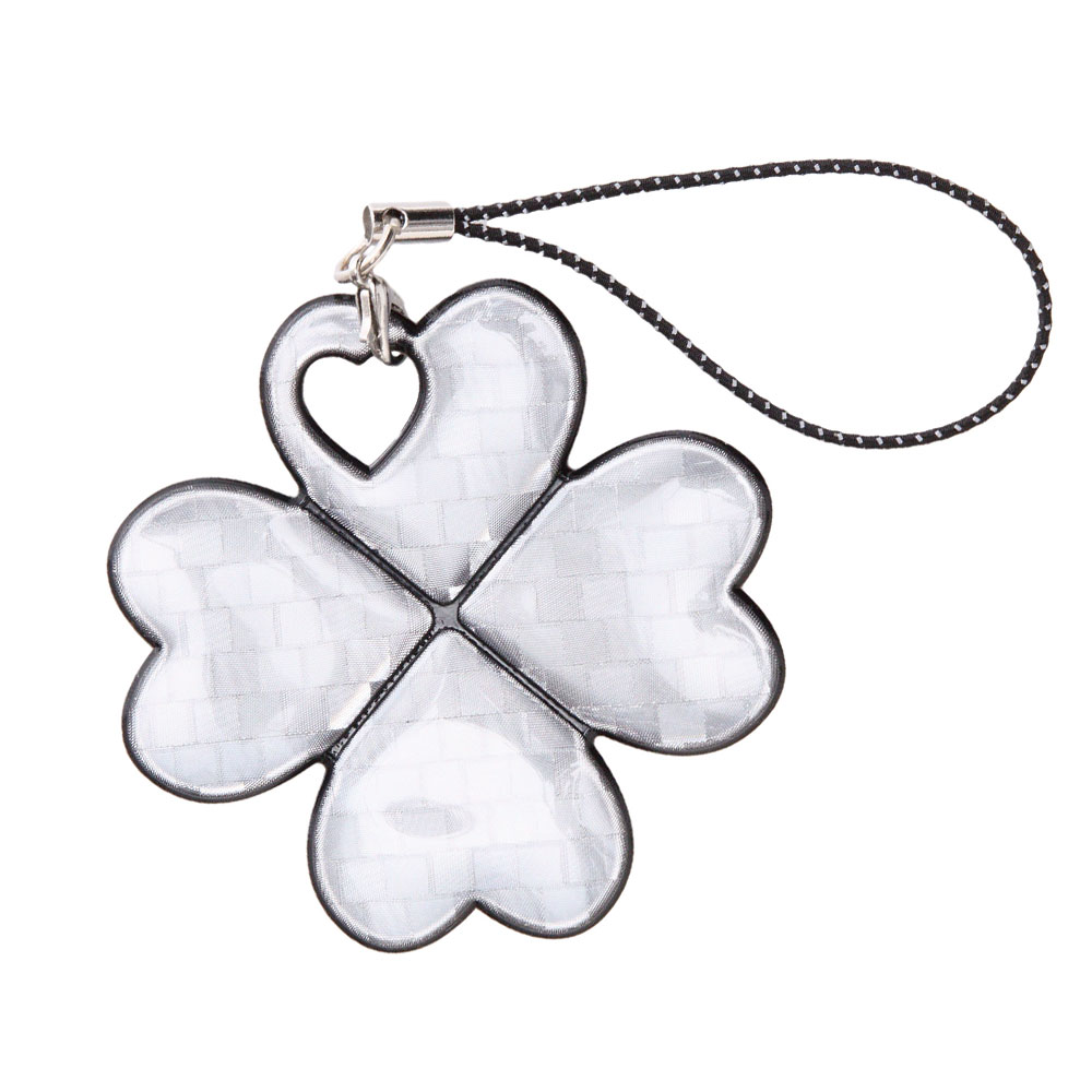 広角ダークシルエット1