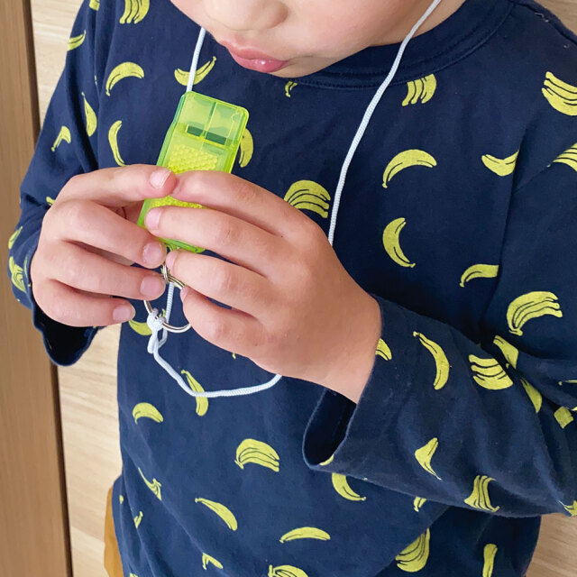 リフレクター ホイッスル 【サンエス通販】