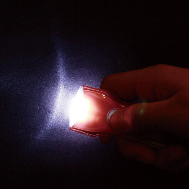 マグネット入り LED ライト 【サンエス通販】