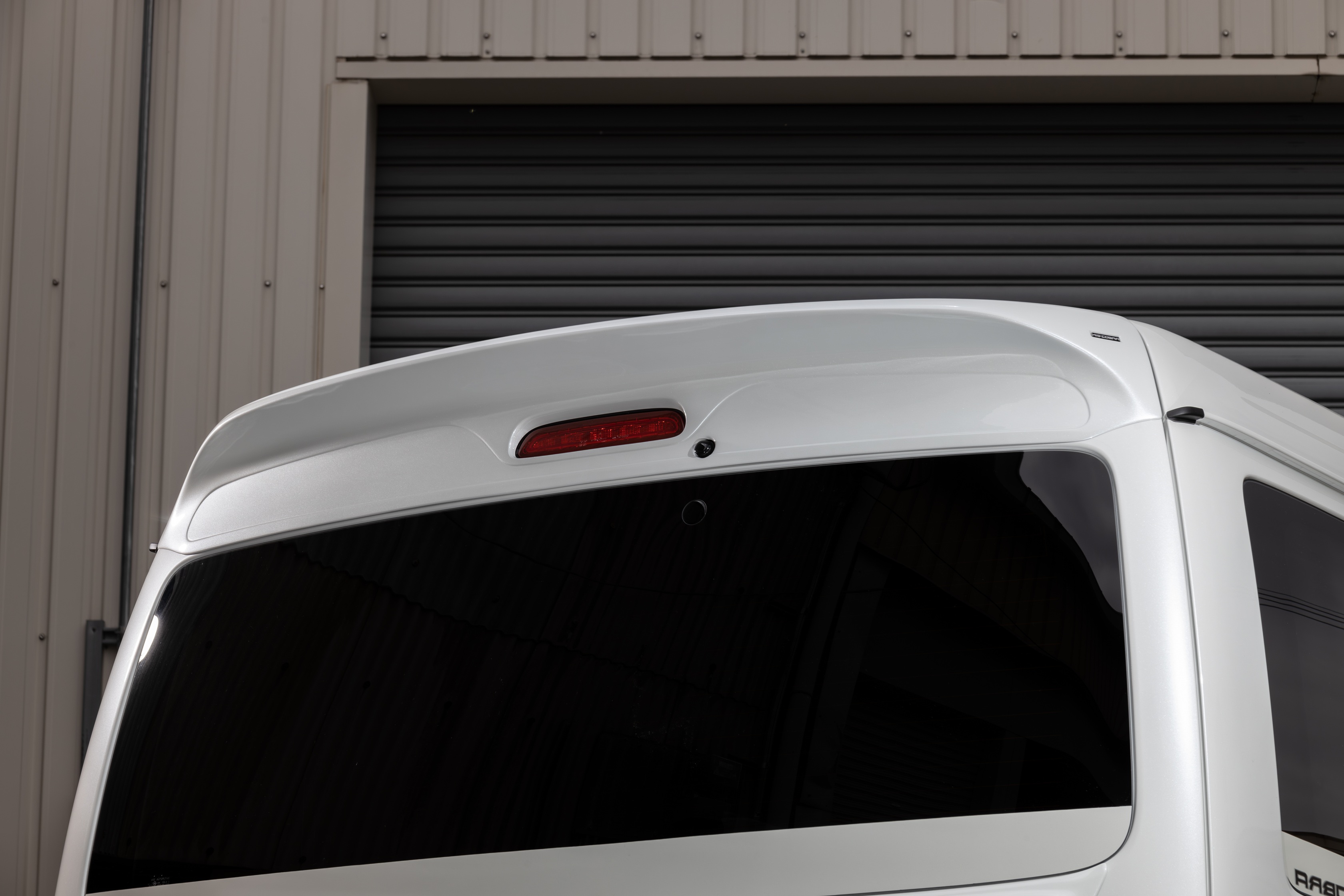 【ワイド】 ステージ4 ルーフスポイラー