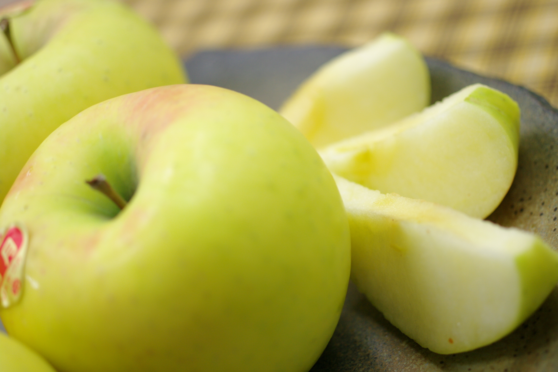 ぐんま名月りんご通販 お歳暮林檎に。隠れた銘品種りんごを販売取