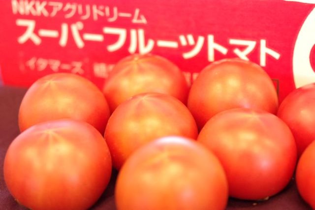 スーパーフルーツトマト販売。茨城県産 糖度9度以上のフルーツとまと通販取寄せ。約8個〜約12個