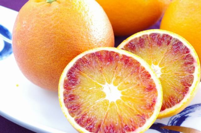 タロッコオレンジ（ブラッドオレンジ）通信販売 タロッコ種は甘みが強い品種で販売取寄。愛媛・他産地