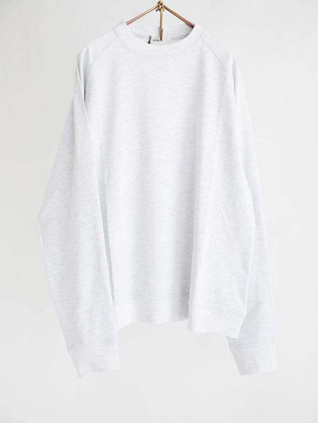 alvana アルヴァナ　スウェット　ロンtee alvana アルヴァナ スウェット ロンtee