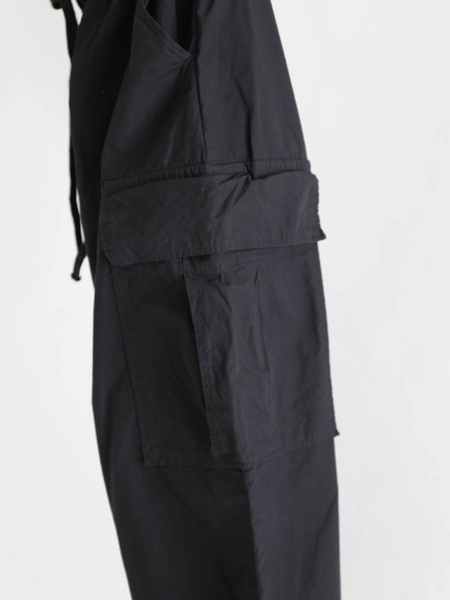 アルテポーヴェラ リメイクカーゴパンツ ブラック 試着のみ美品 【公式