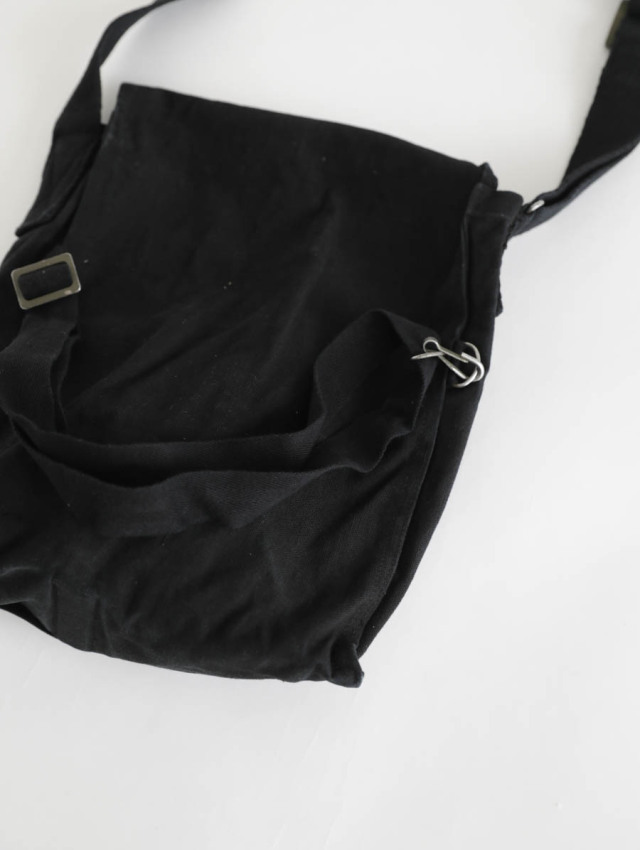 ARTE POVERA 1960年代チェコ軍ショルダー黒染ハンドプリントBAG ARTE POVERA アルテポーヴェラ｜1960年代チェコ軍ショルダー RE