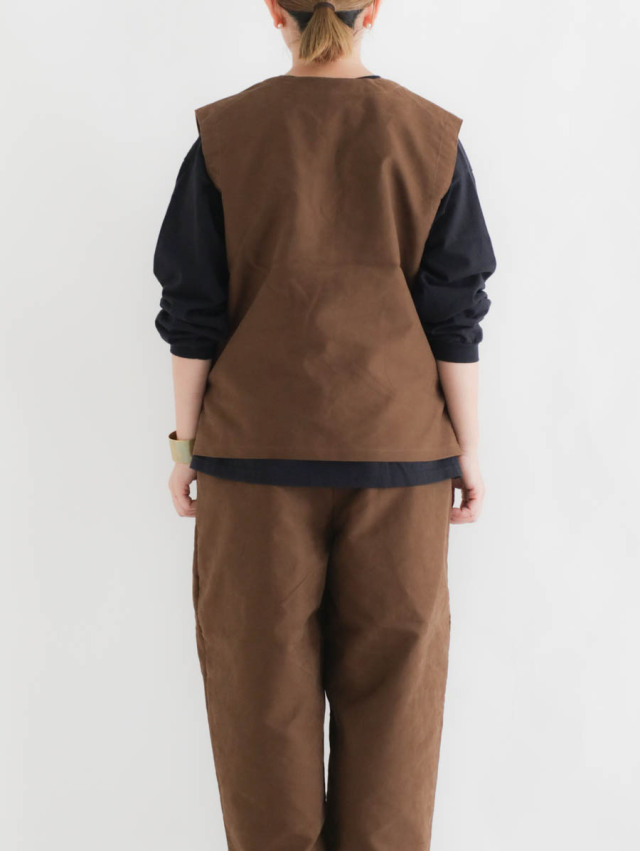 ARTE POVERA アルテポーヴェラ｜モールスキンVネックベスト（ブラウン）