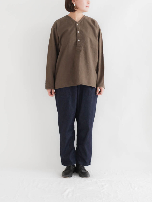 ARTE POVERA プルオーバー ARTE POVERA アルテポーヴェラ｜リネンコットンVネックノーカラー